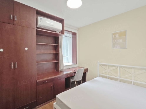 合租·兴元华盛一期 4居室 西卧