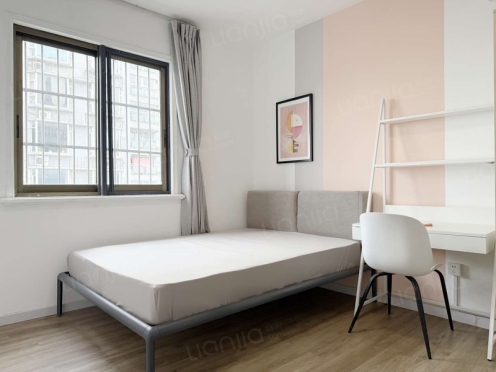 合租·总府花园 4居室 北卧