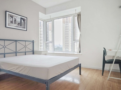 合租·比华利国际城二期 4居室 东南卧