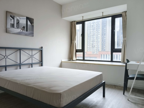 合租·央湖名邸二期 4居室 西卧