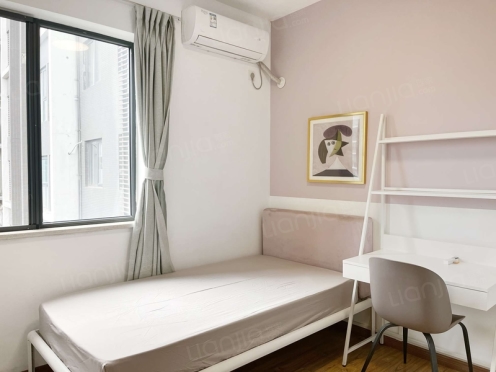 合租·花样年美岸 4居室 东卧