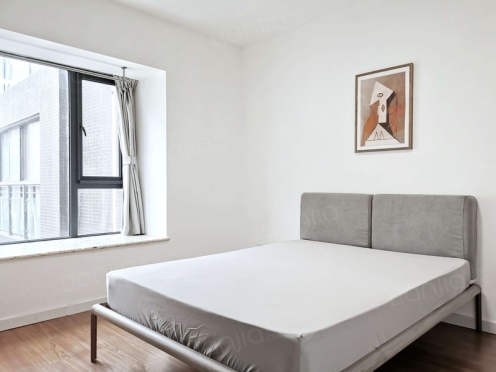 合租·MOMA摩玛城 4居室 东卧