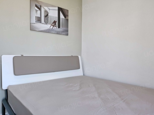 合租·九峰国际 4居室 西卧