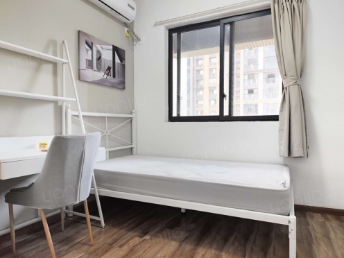 合租·锦龙云府 4居室 南卧