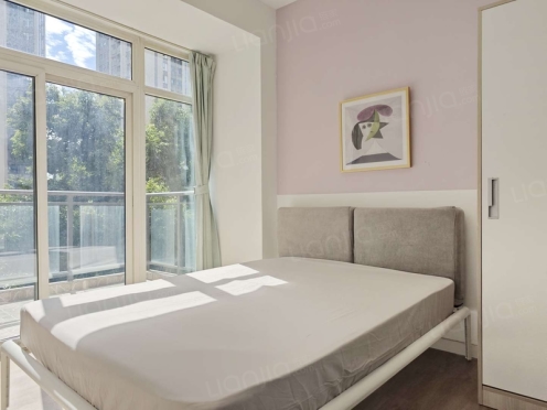 合租·比华利国际城一期 3居室 西南卧