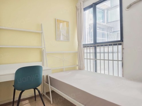 合租·西岸观邸 4居室 东北卧