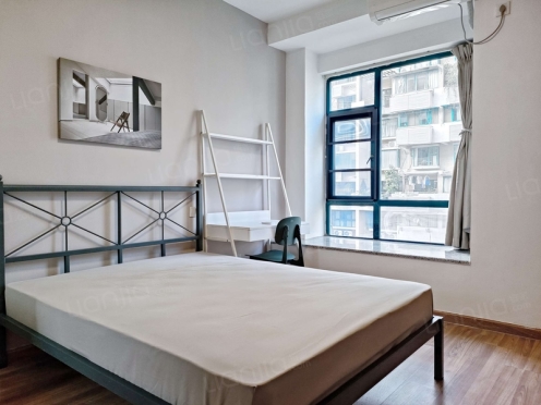 合租·龙华阳光 4居室 北卧