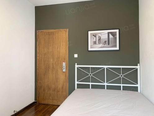 合租·财富又一城 4居室 南卧