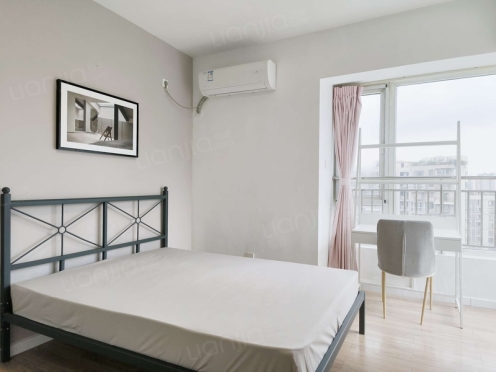 合租·北回归线一期 3居室 西卧