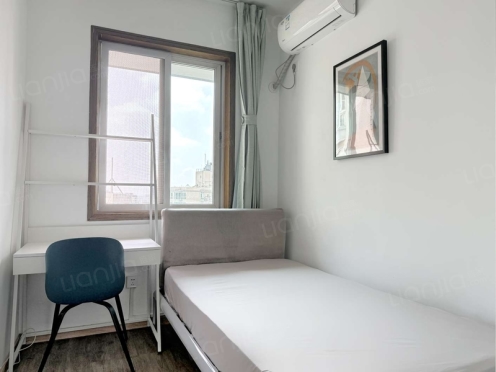 合租·金府花园 4居室 西南卧