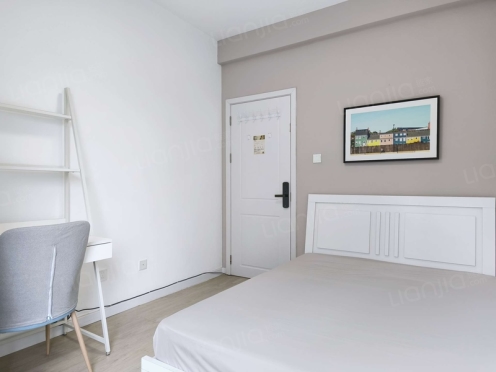 合租·水畔经典 3居室 东卧