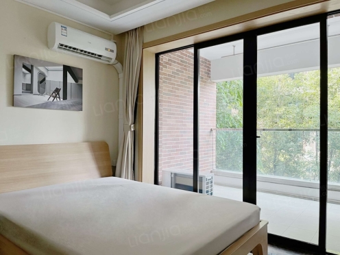 合租·中德英伦联邦D区 4居室 北卧