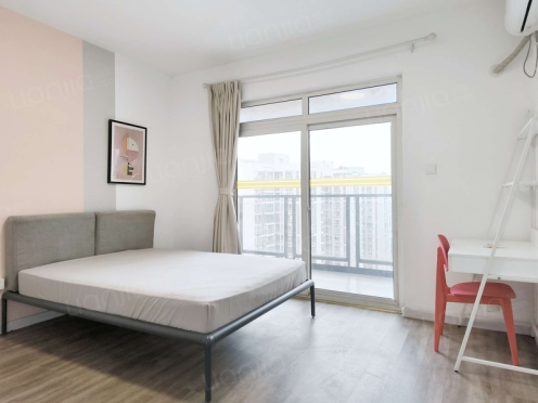 合租·沙河路苑 4居室 西北卧