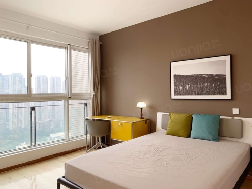 合租·上锦美地 4居室 东北卧