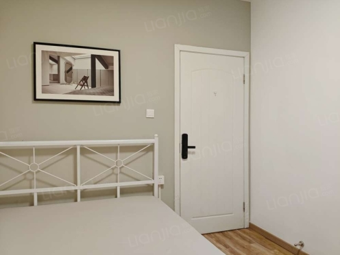 合租·英郡三期 4居室 西卧