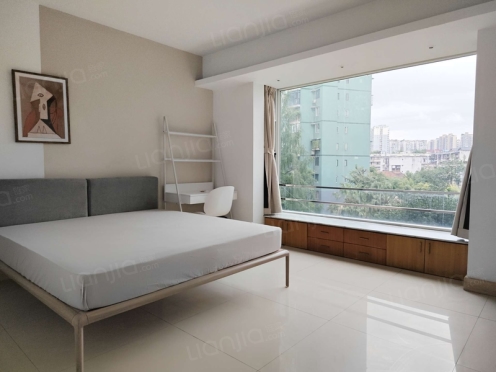 合租·人和逸景 4居室 北卧