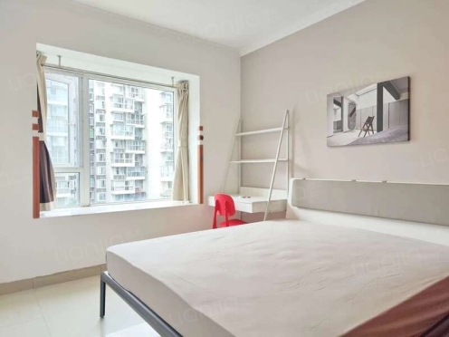 合租·蓝光富丽花城 4居室 北卧