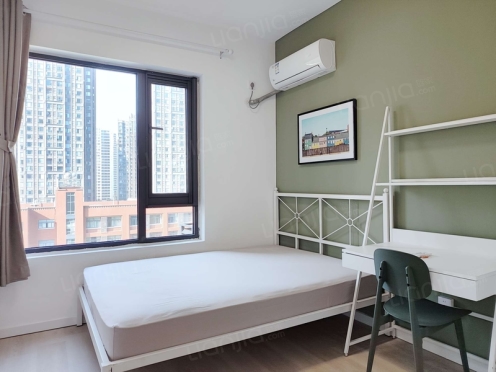 合租·央湖名邸二期 4居室 西卧