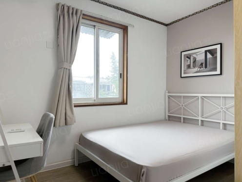 合租·交大南园 4居室 西北卧