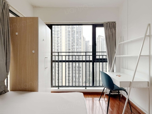 合租·中粮鸿云 3居室 东南卧