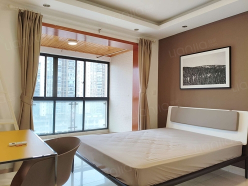 合租·锦天国际 3居室 南卧