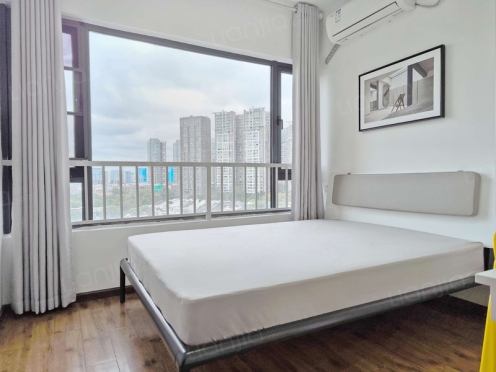 合租·海伦印象 4居室 西北卧