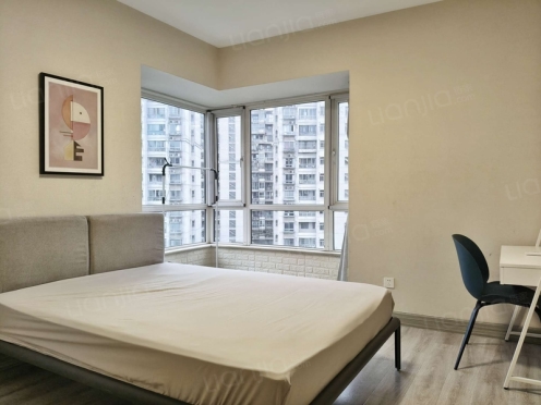 合租·北辰美庐 5居室 南卧