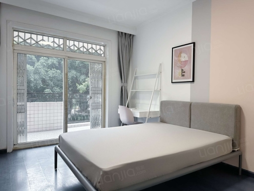 合租·全兴花园 4居室 东卧