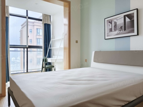 合租·比华利国际城二期 4居室 东南卧