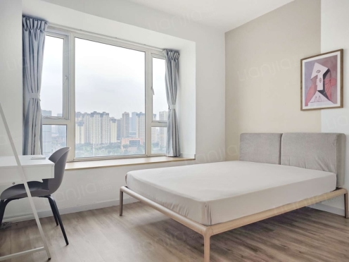 合租·比华利国际城二期 4居室 东北卧