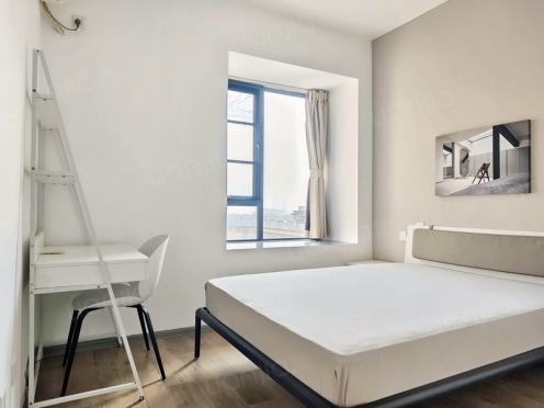 合租·仁和香榭广场 4居室 东卧