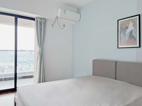 合租·中德英伦联邦B区 4居室 南卧