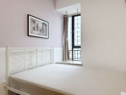 合租·晶蓝半岛二期 4居室 西北卧