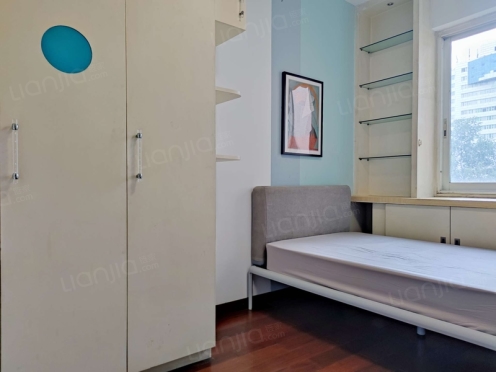 合租·锦官新城西区 4居室 北卧