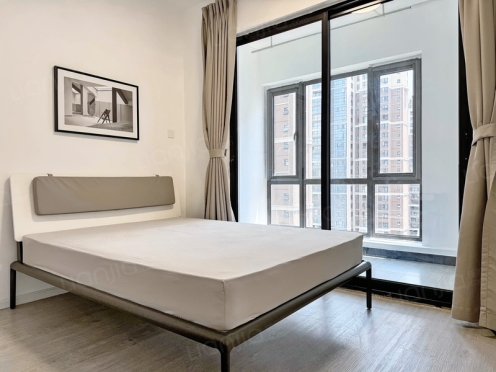 合租·中德英伦世邦F区 4居室 南卧