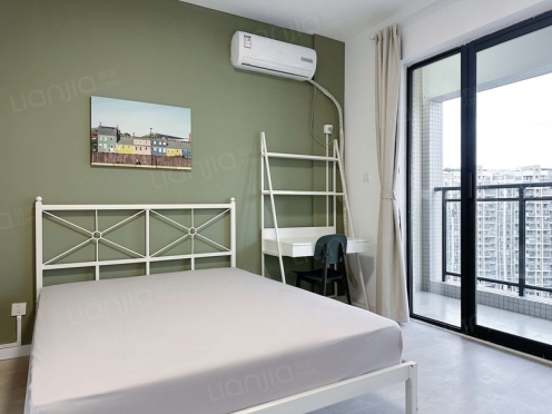 合租·顶峰水岸汇景 4居室 南卧