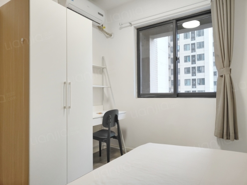 合租·滨江栖棠 4居室 西卧