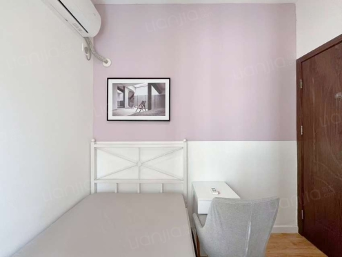 合租·华润二十四城二期 4居室 西南卧