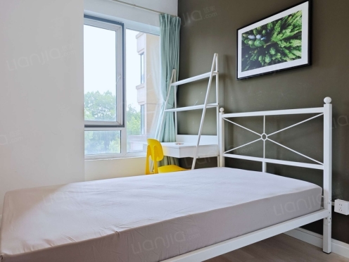 合租·保利锦湖林语南区 5居室 东卧