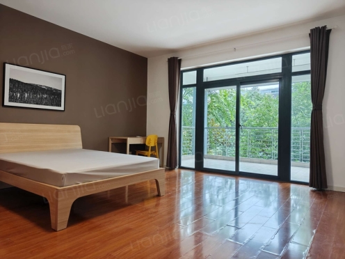 合租·融城理想 4居室 北卧