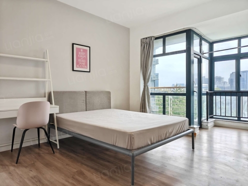 合租·融城理想 4居室 东卧