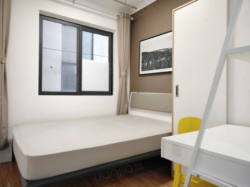 合租·滨江栖棠 4居室 西南卧