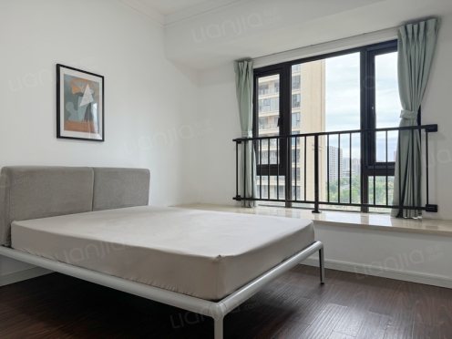 合租·融创香璟台东苑一期 5居室 北卧