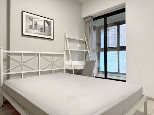 合租·中德英伦联邦C区 4居室 西南卧