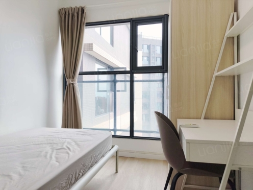 合租·普得先锋国际 5居室 东卧