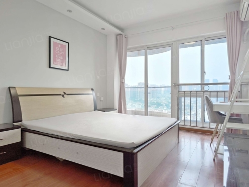 合租·天府滨河湾 4居室 北卧