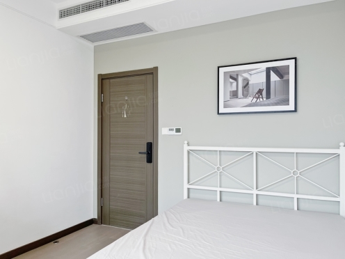 合租·朗基和今缘 5居室 西卧