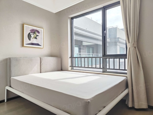 合租·阳光城半山悦 4居室 西卧