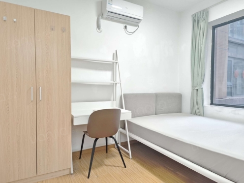 合租·中海右岸 4居室 东卧