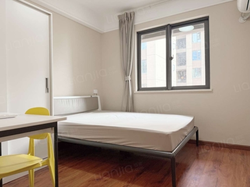 合租·滨江望珑 4居室 东南卧